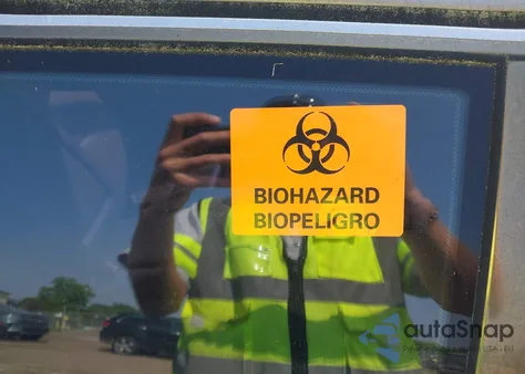 1999 Mercedes-Benz S 600 600 из США, поврежденный, VIN WDBGA57G2XA417151